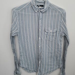Light weight BDG wrinkled button down